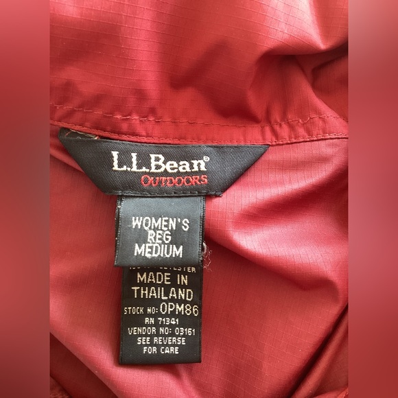 L.L. Bean windbreaker - Picture 3 of 3